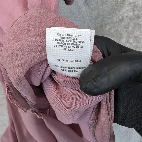 Akemi + Kin Shirt Womens Small Mauve Asymmetrical Floral Lace Hem Tunic Top - Picture 10 of 15